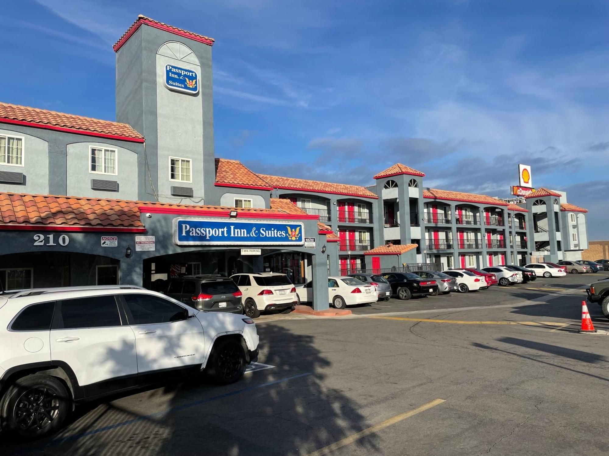 Heritage Inn And Suites コロナ エクステリア 写真